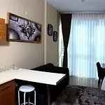 Ekinci 公寓式酒店 4*